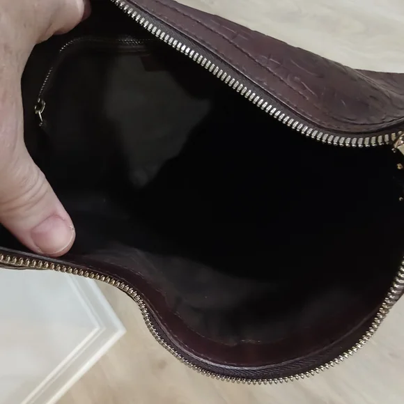 GUCCI Bag - Picture 3 of 3